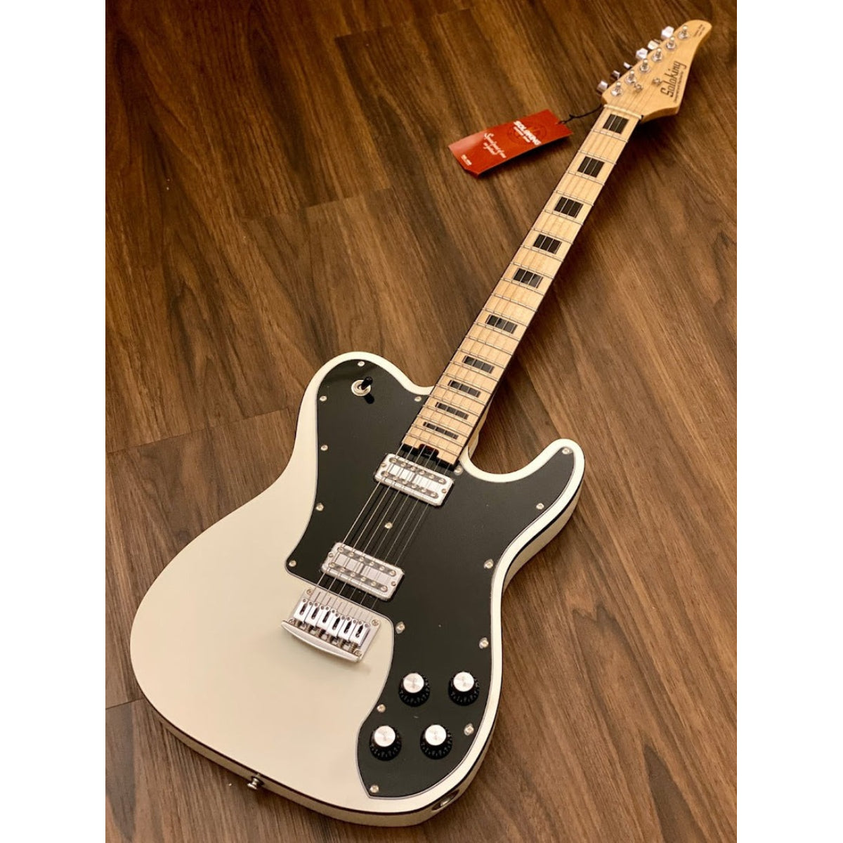 Đàn Guitar Điện Soloking MT1 Deluxe 70, Olympic White