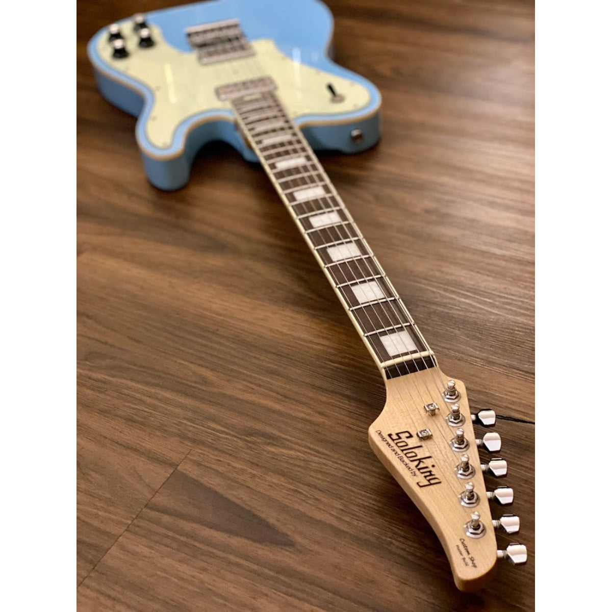 Đàn Guitar Điện Soloking MT1 Deluxe 70, Sonic Blue