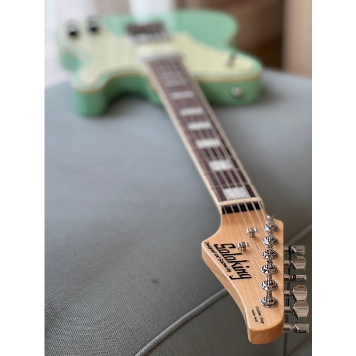 Đàn Guitar Điện Soloking MT1 Deluxe 70, Surf Green