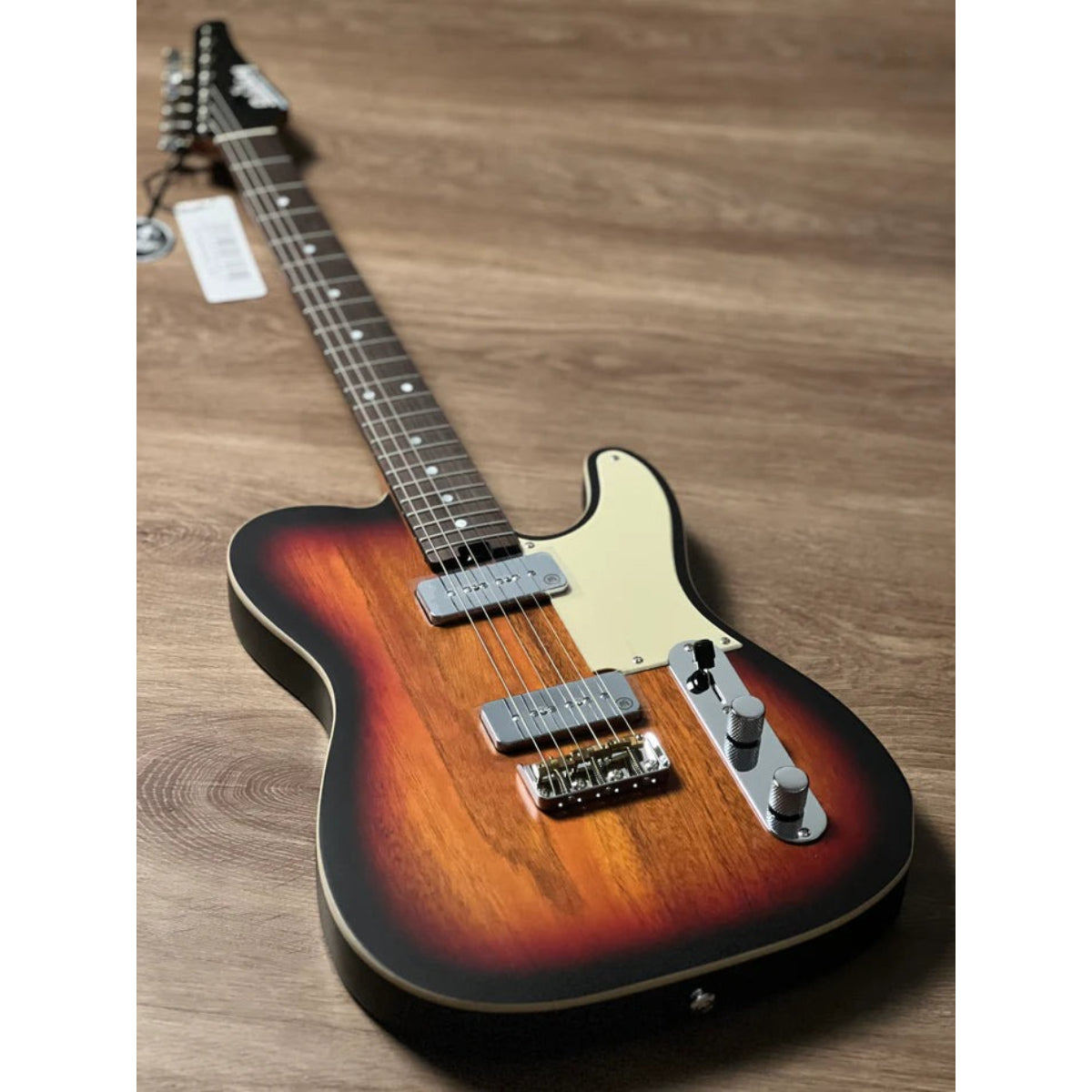 Đàn Guitar Điện Soloking MT1 Deluxe P90, 3 Tone Sunburst