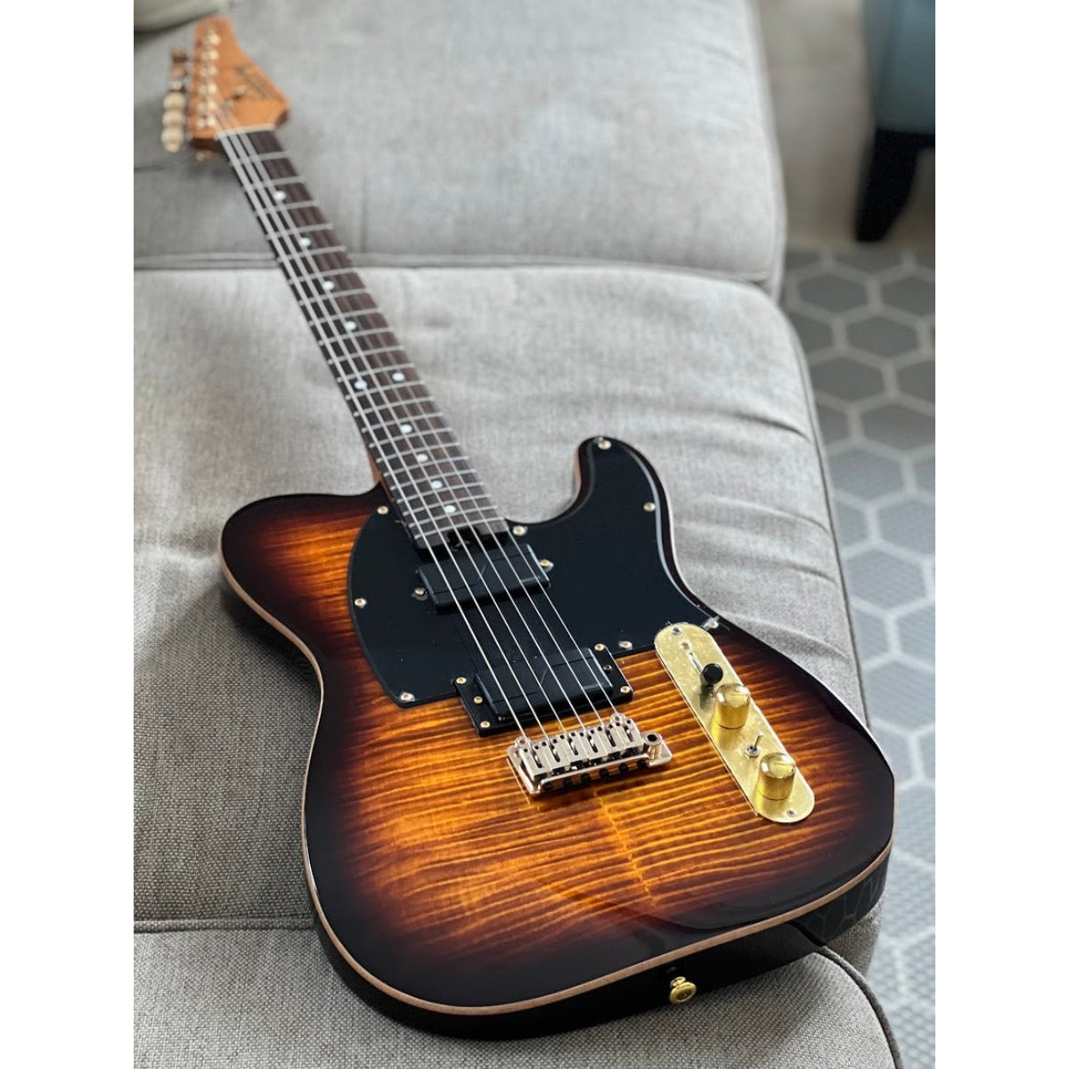 Đàn Guitar Điện Soloking MT1 FM 22 Deluxe HH MOD, Fishman Fluence, Shaded Edgeburst