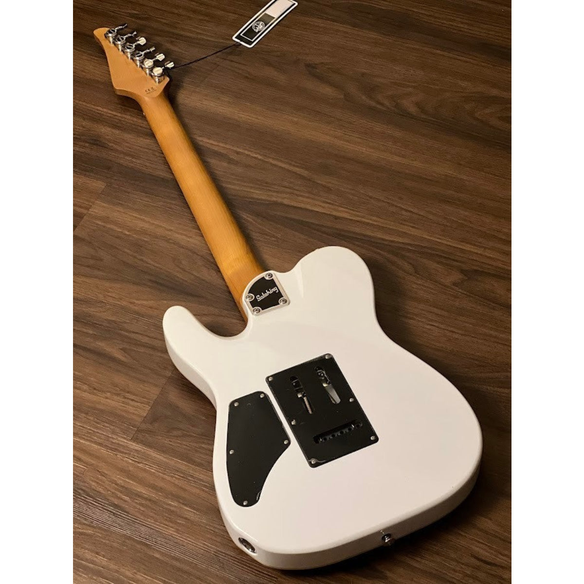 Đàn Guitar Điện Soloking MT1 Modern 22 HSS, Olympic White