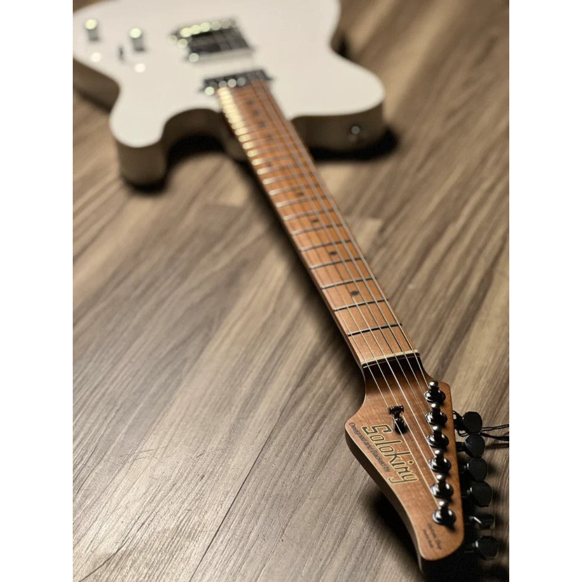 Đàn Guitar Điện Soloking MT1 Modern 24 HH MKII, Pearl White Metallic