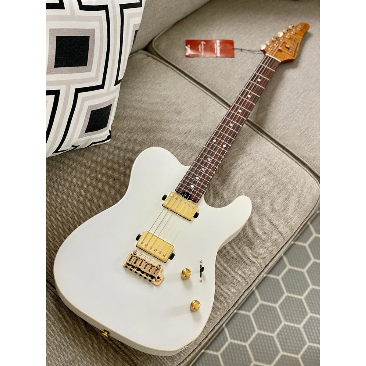 Đàn Guitar Điện Soloking MT1 Modern HH MKII, Gold Hardware, Pearl White Metallic
