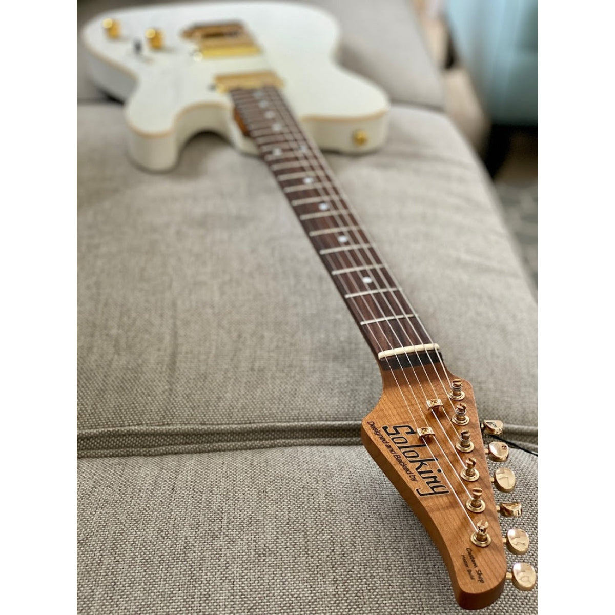 Đàn Guitar Điện Soloking MT1 Modern HH MKII, Gold Hardware, Pearl White Metallic