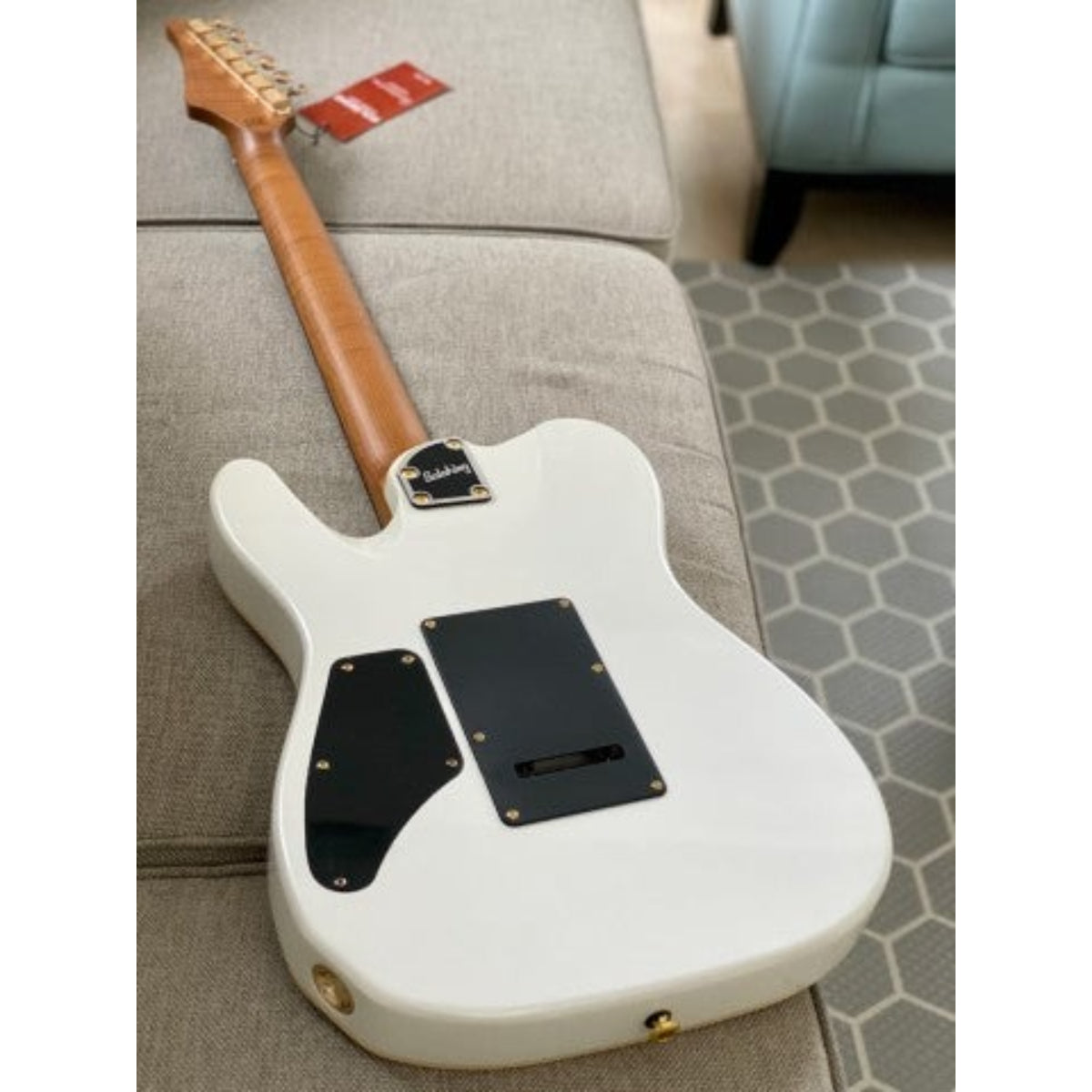 Đàn Guitar Điện Soloking MT1 Modern HH MKII, Gold Hardware, Pearl White Metallic