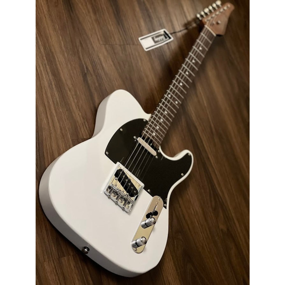 Đàn Guitar Điện Soloking MT1 Vintage MKII, Roasted Maple Neck, Rosewood FB, Olympic White