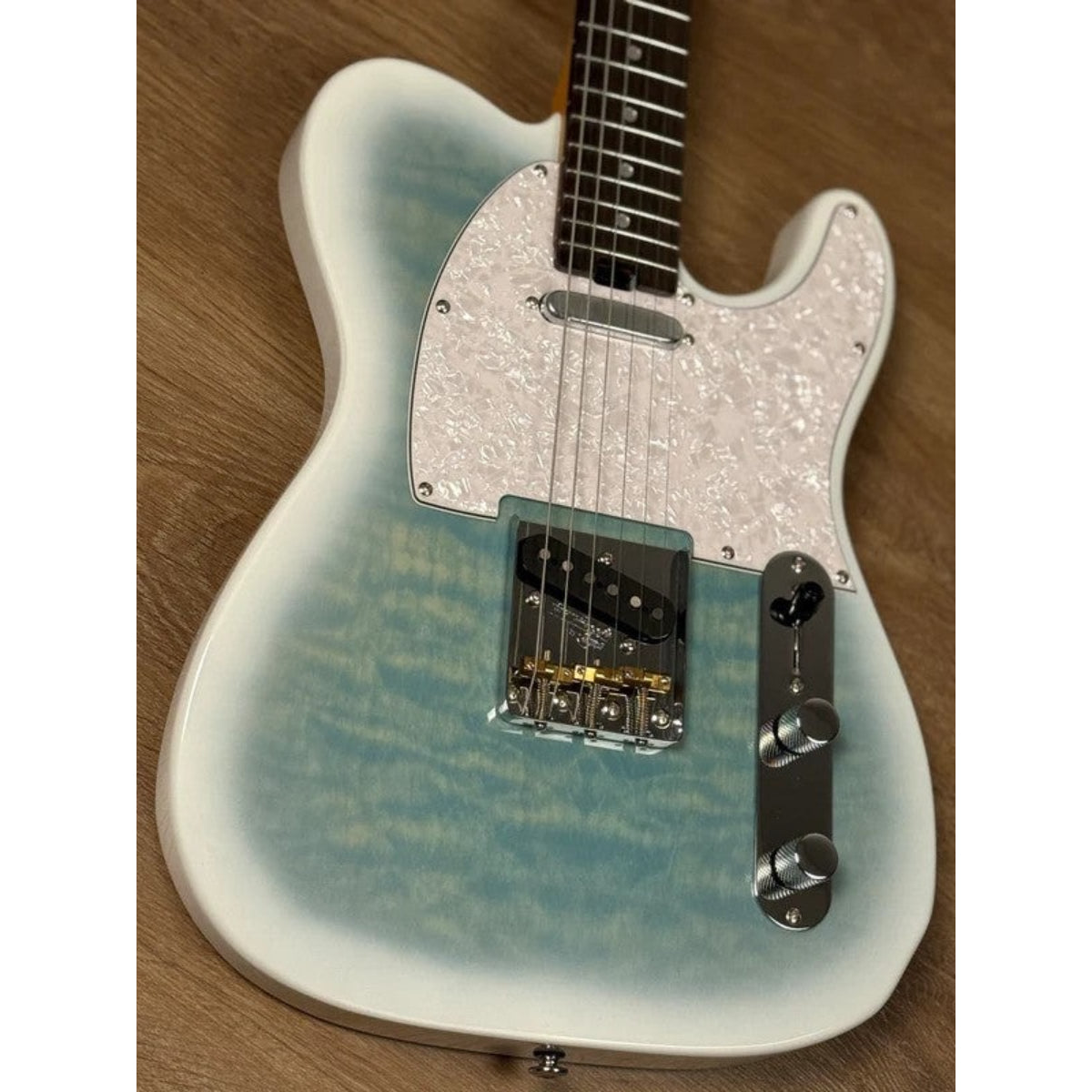 Đàn Guitar Điện Soloking MT1 Vintage Quilt, Rosewood FB, Larimar Nafiri Special Run