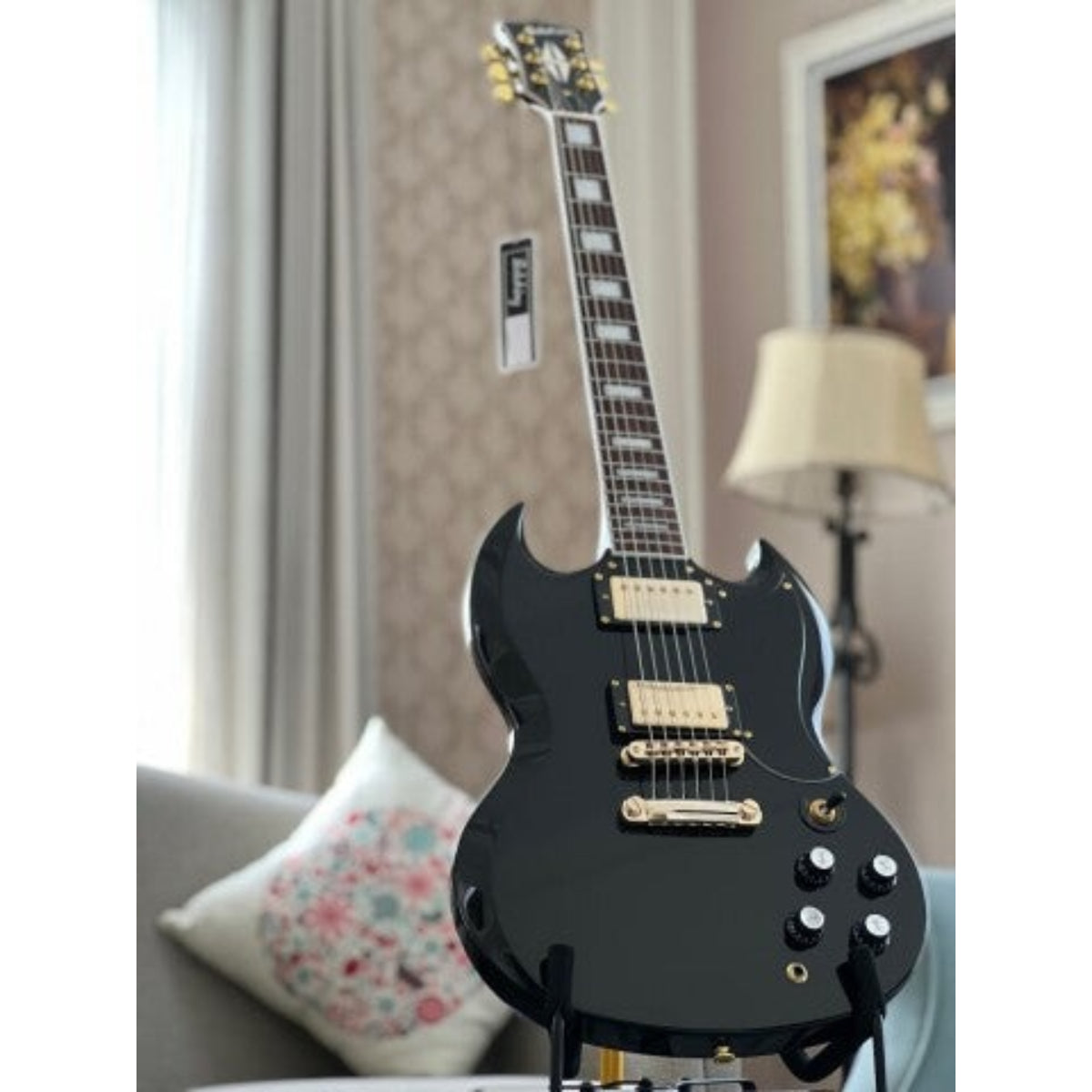 Đàn Guitar Điện Soloking SG60, Gold Hardware, Black Beauty