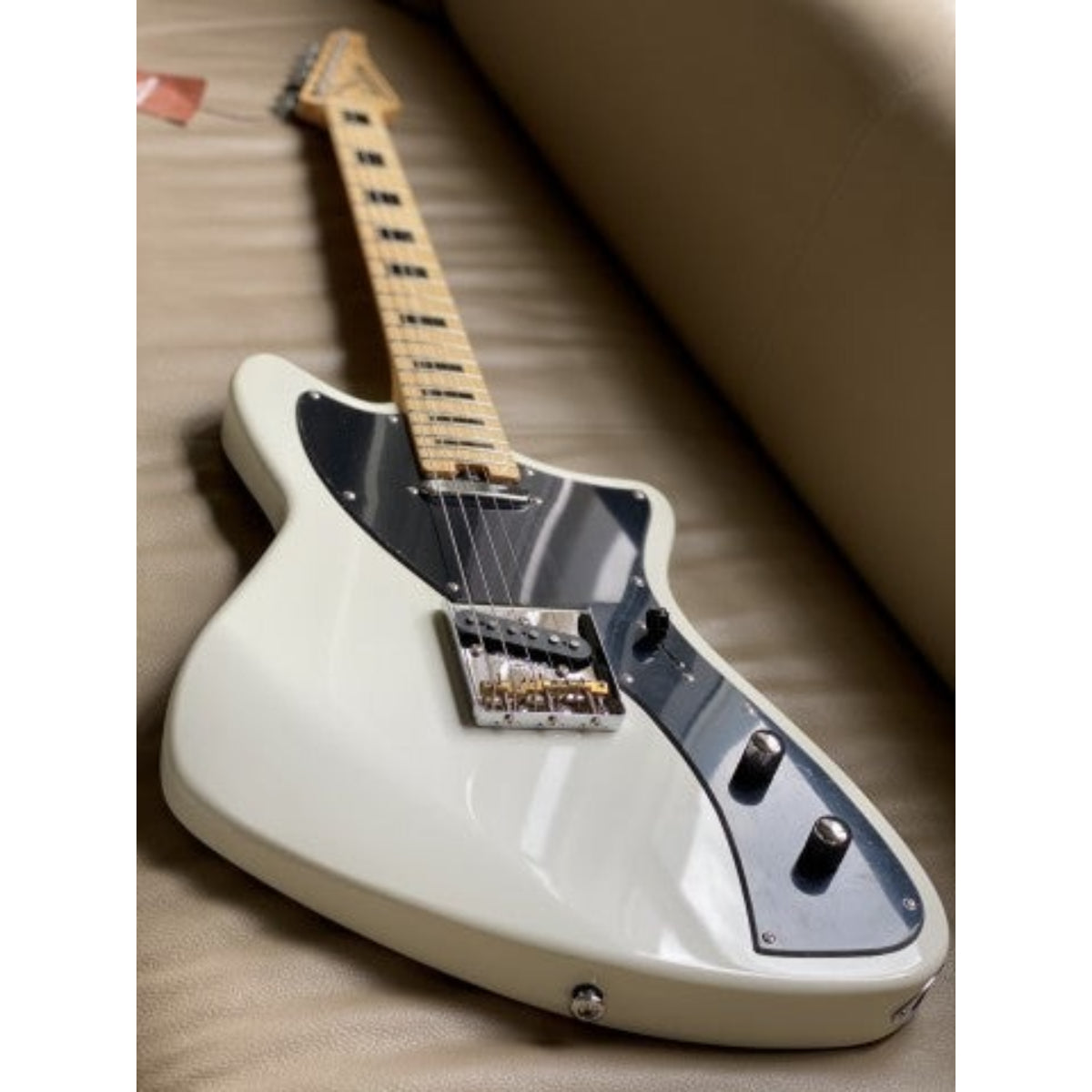 Đàn Guitar Điện Soloking SJT100, Olympic White