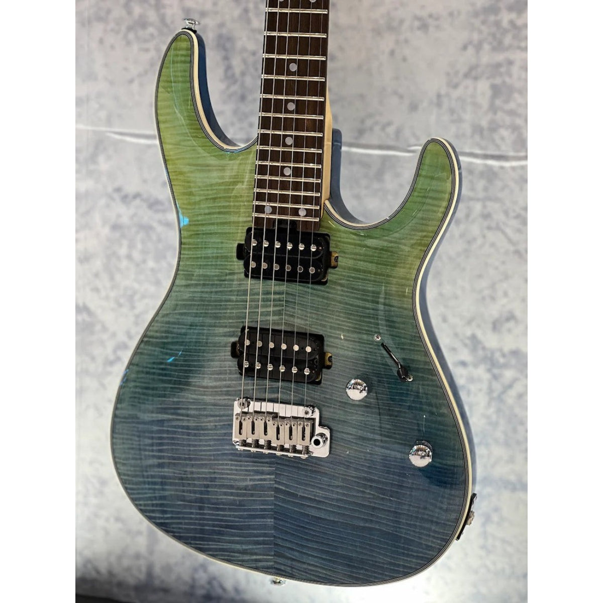 Đàn Guitar Điện Soloking SM24 HH Shredmaster, Rosewood FB, Trans Blue Fade