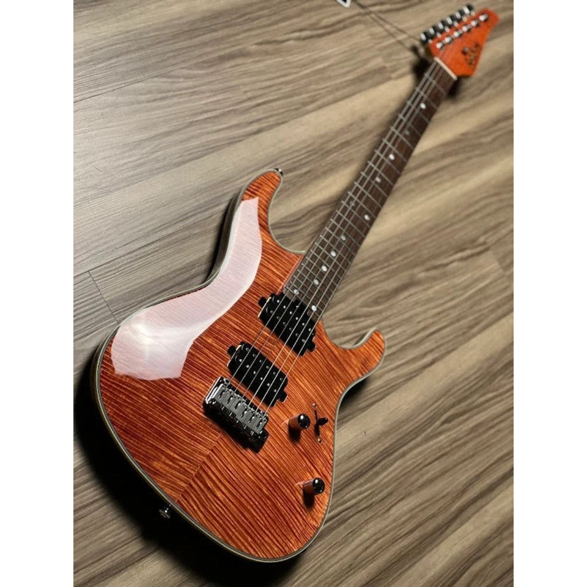 Đàn Guitar Điện Soloking SM24 HH Shredmaster, Rosewood FB, Trans Salmon Pink