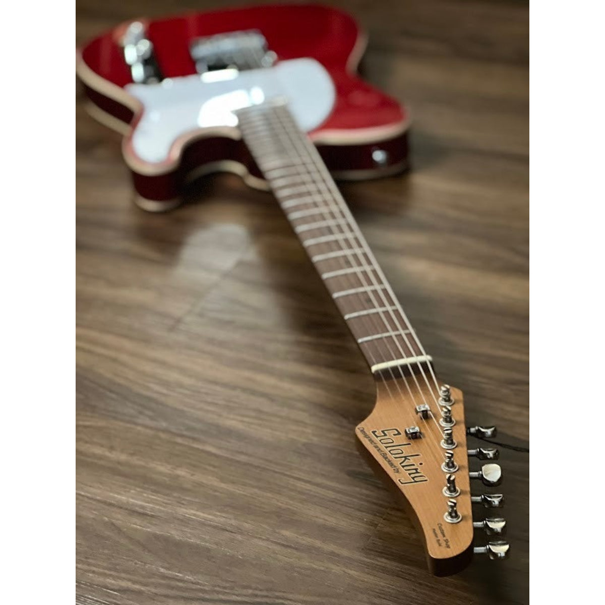 Đàn Guitar Điện Soloking T1B Vintage MKII, Roasted Maple Neck and FB, Candy Apple Red