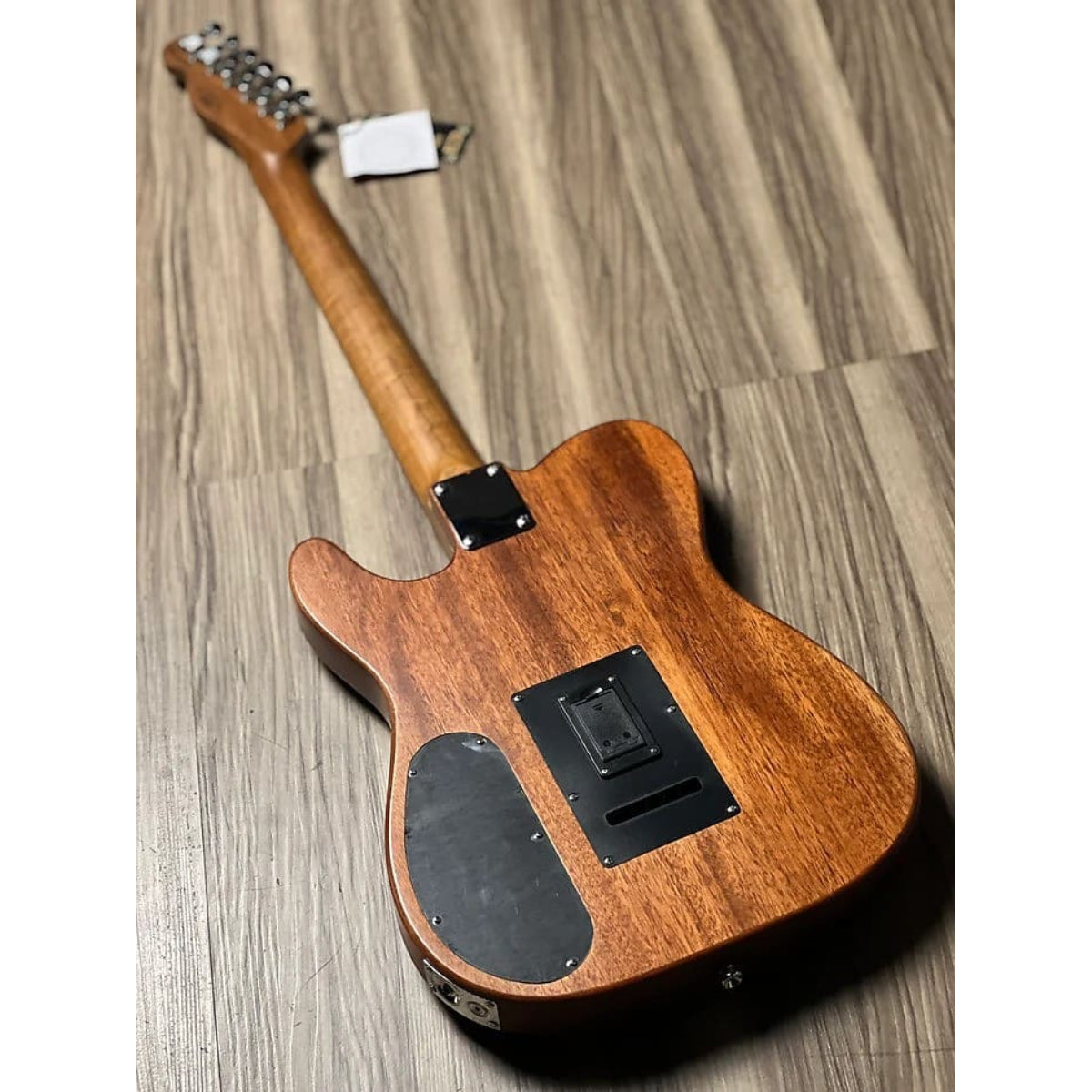 Đàn Guitar Điện Sqoe SEAE910, Black