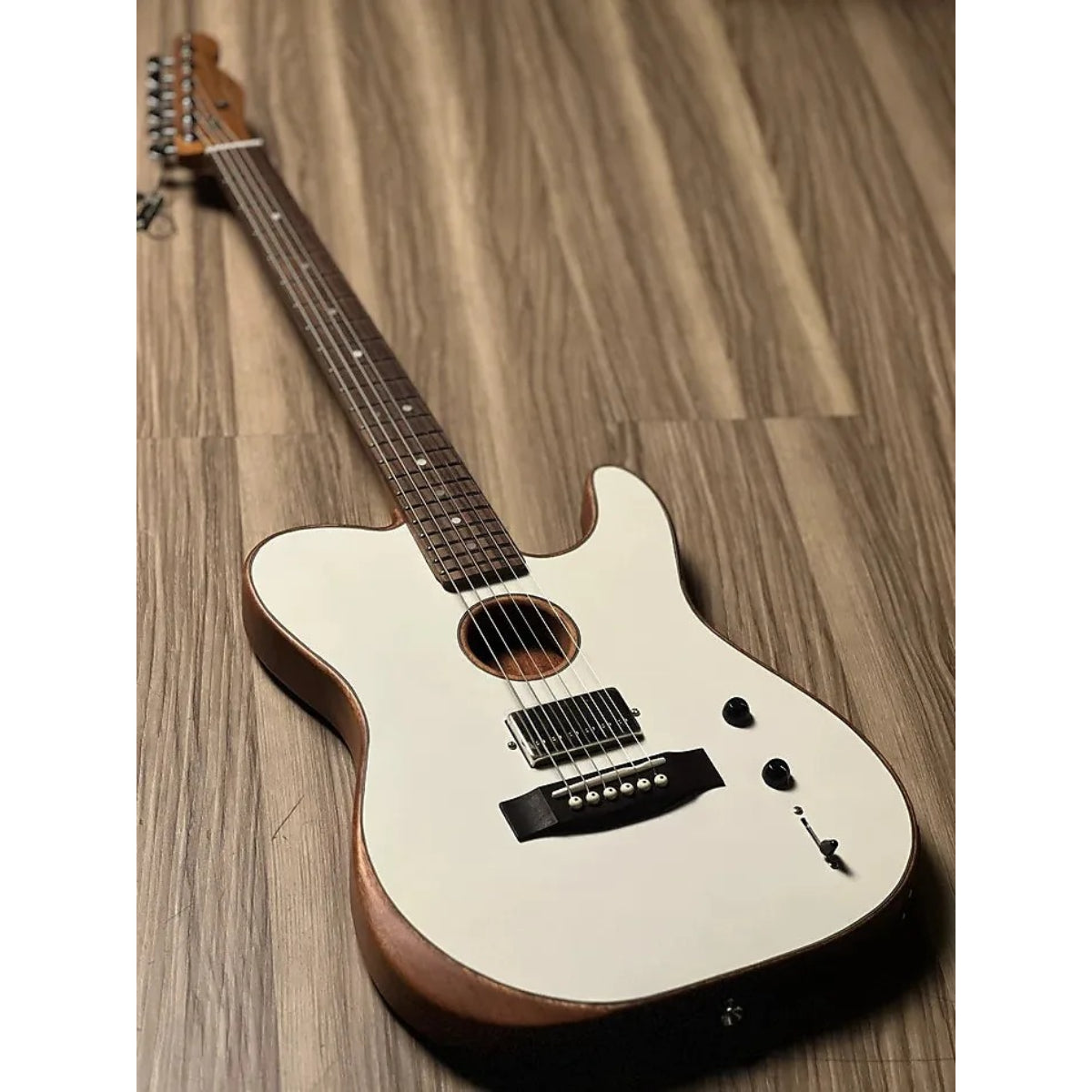 Đàn Guitar Điện Sqoe SEAE910, White