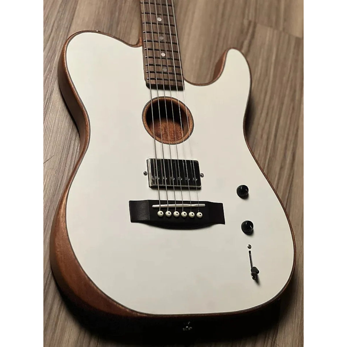 Đàn Guitar Điện Sqoe SEAE910, White