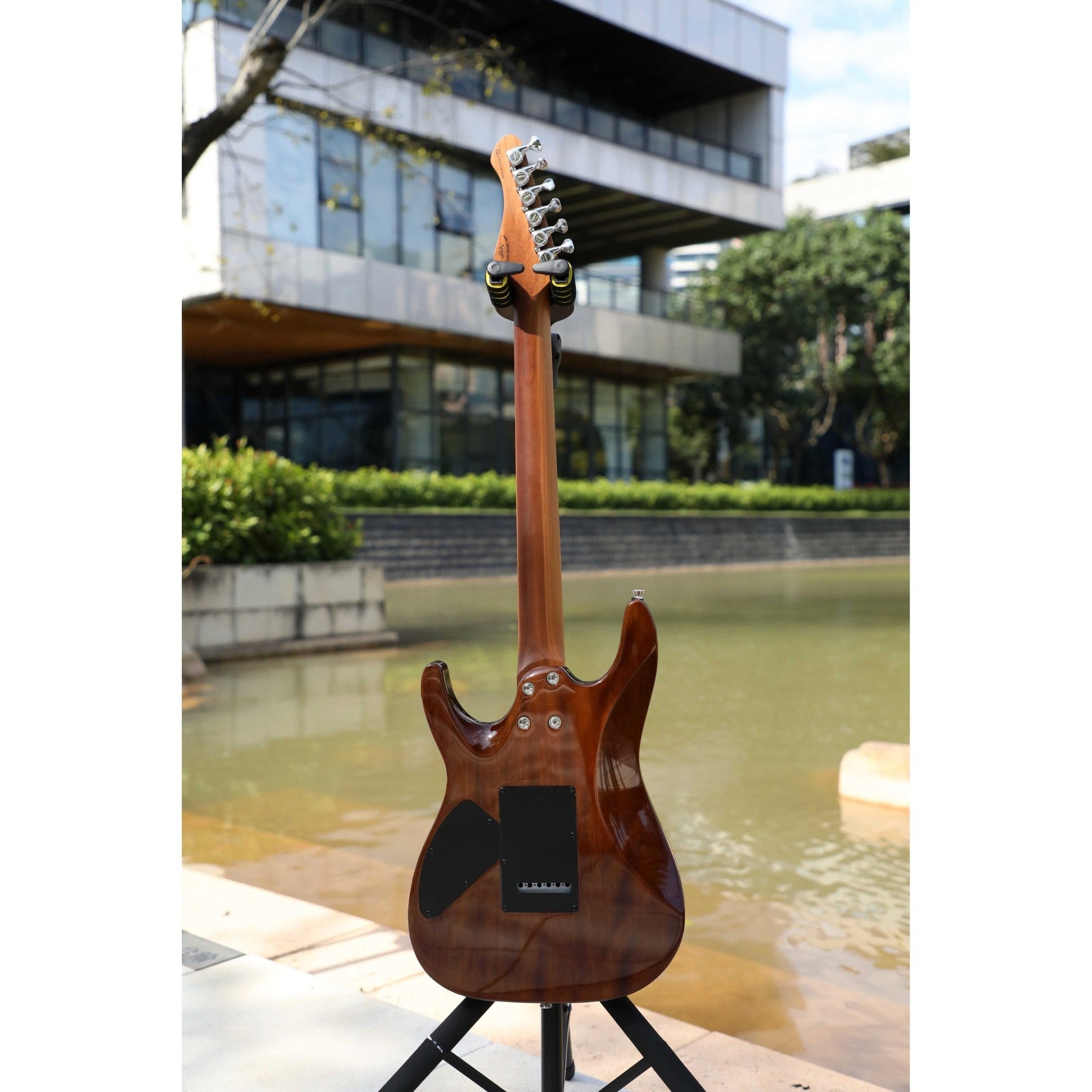 Đàn Guitar Điện Sqoe SEIB950, Charcoal Black