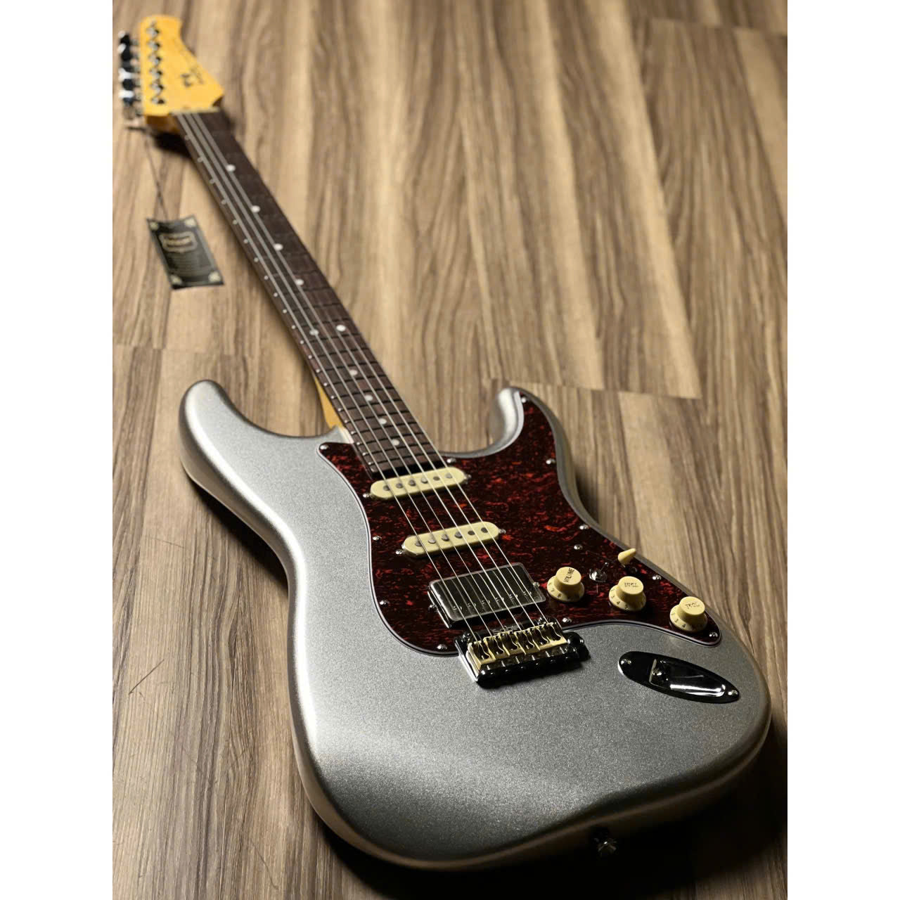 Đàn Guitar Điện Sqoe SEST1000, Sparkling Silver