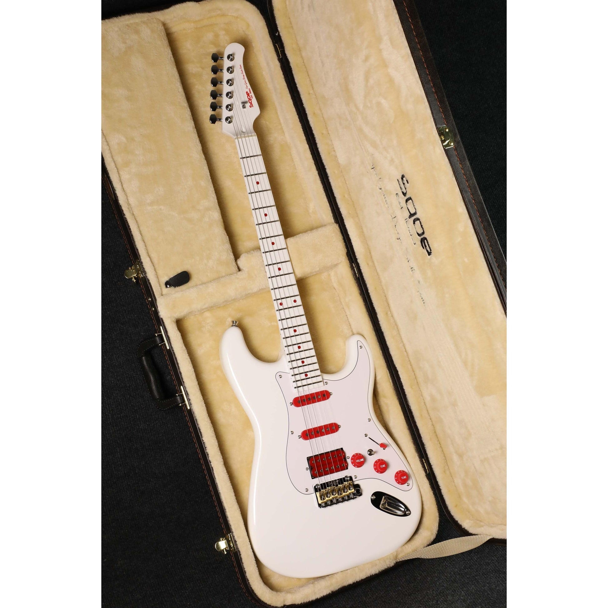 Đàn Guitar Điện Sqoe SEST1008 Stratocaster