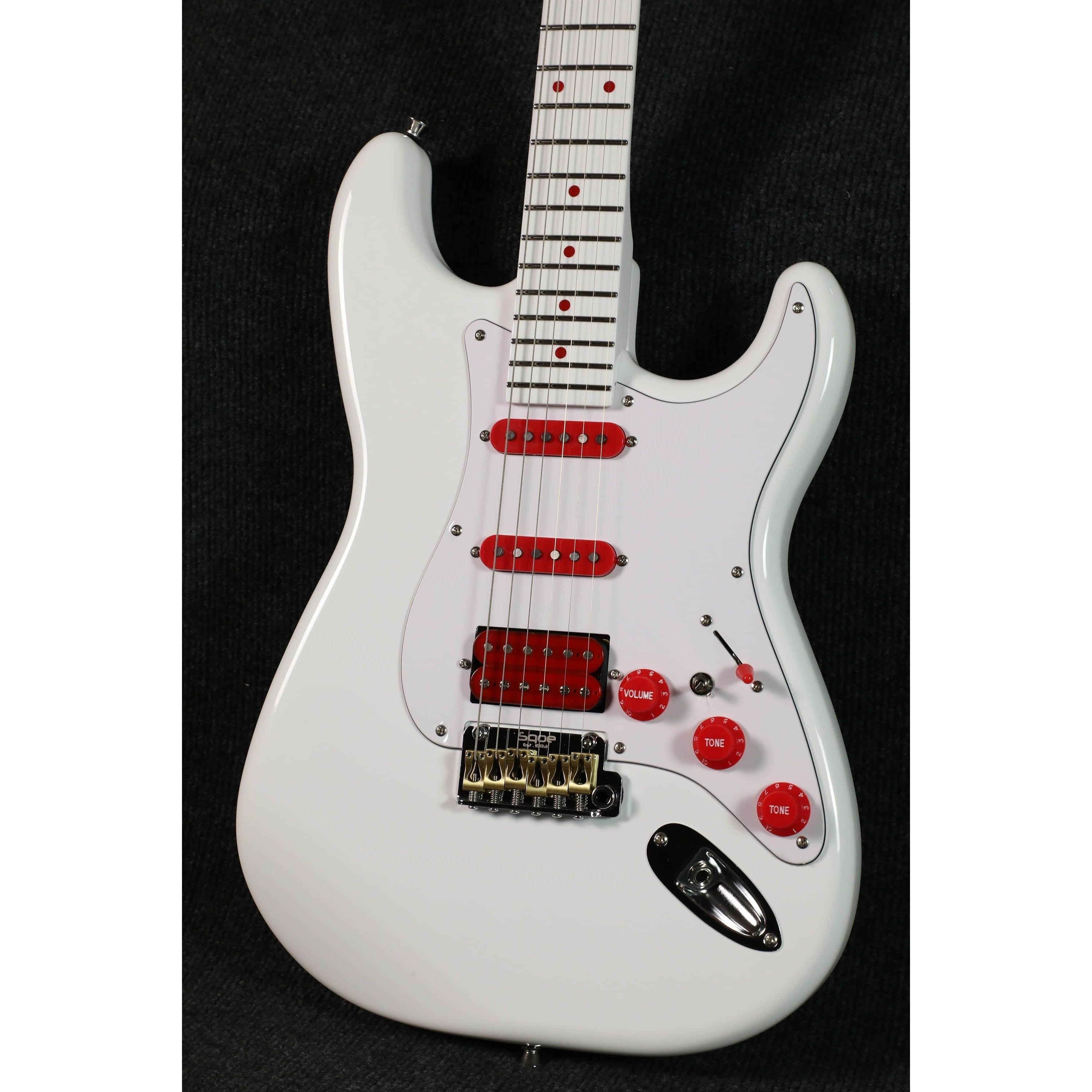 Đàn Guitar Điện Sqoe SEST1008 Stratocaster