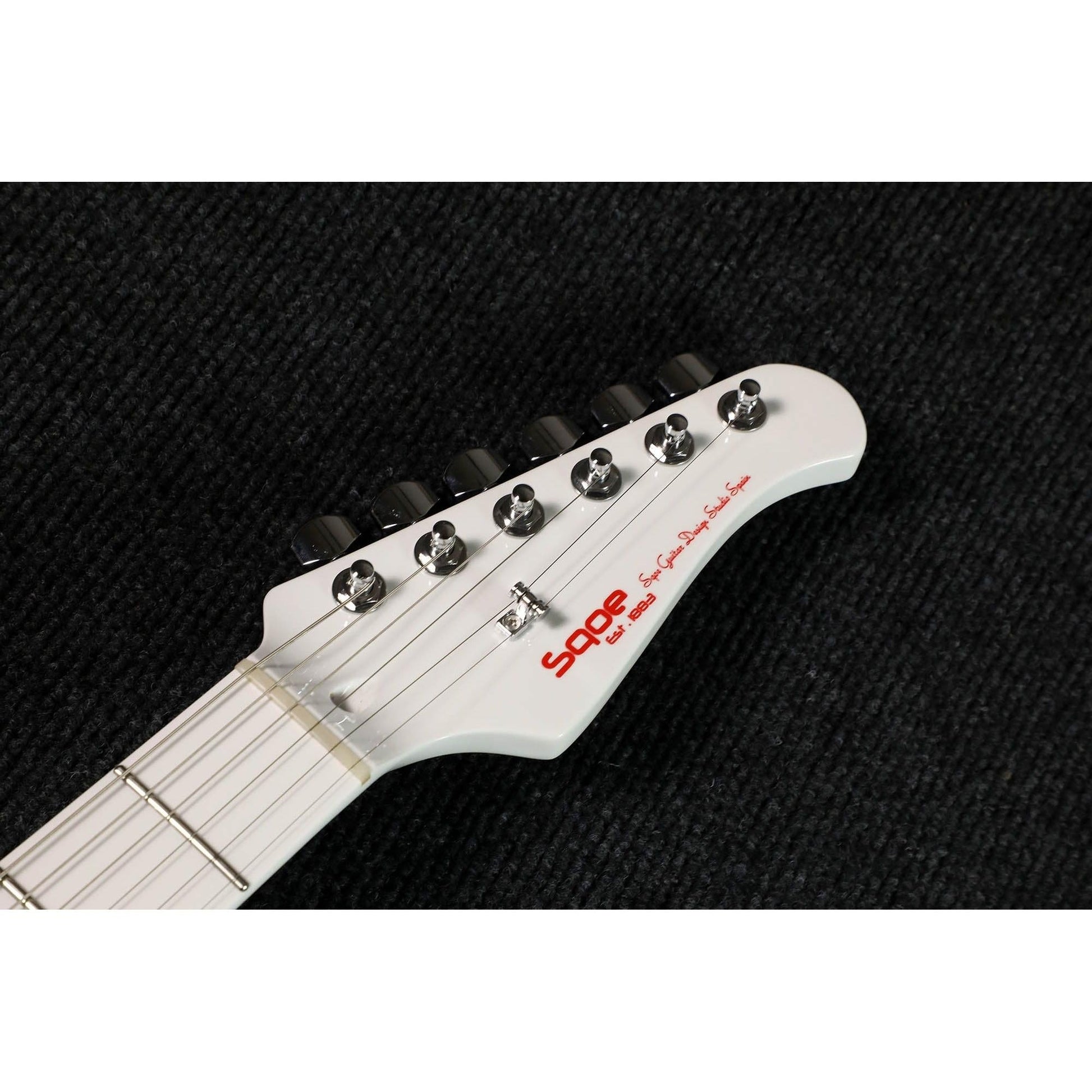 Đàn Guitar Điện Sqoe SEST1008 Stratocaster