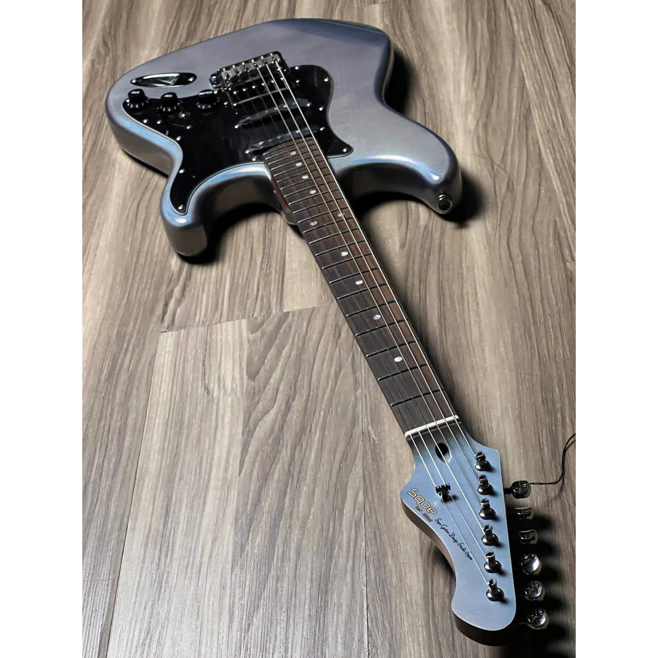 Đàn Guitar Điện Sqoe SEST750, Aurora Black