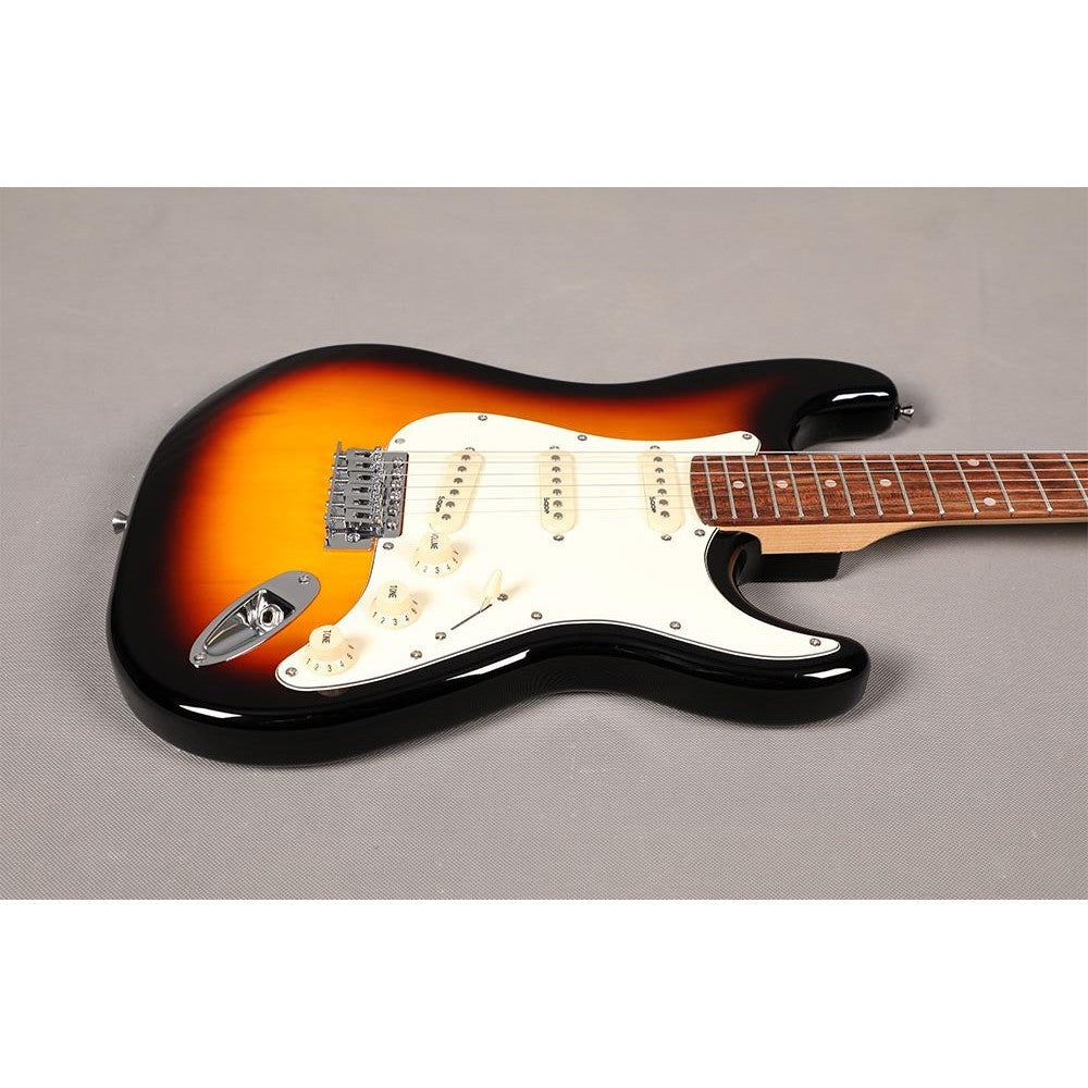 Đàn Guitar Điện Sqoe Stratocaster SEST200, Sunburst