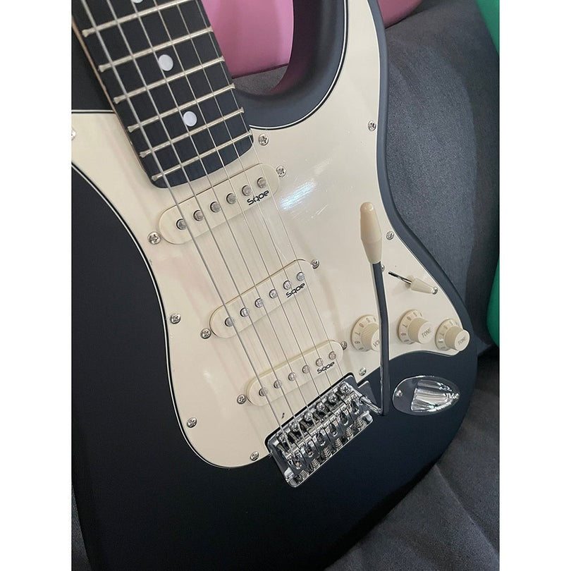 Đàn Guitar Điện Sqoe Stratocaster SEST202, Black
