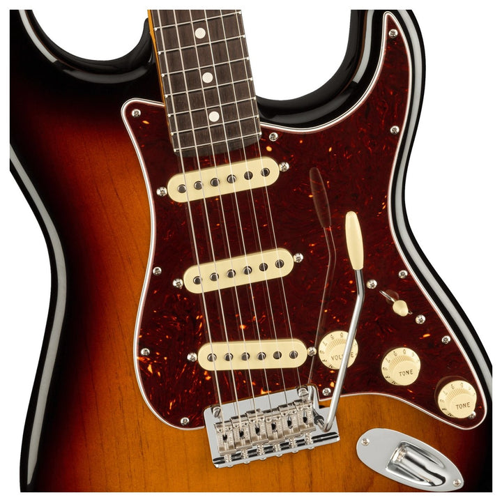 Đàn Guitar Điện Fender American Professional II Stratocaster, Rosewood Fingerboard, 3-Tone Sunburst, #0113900700