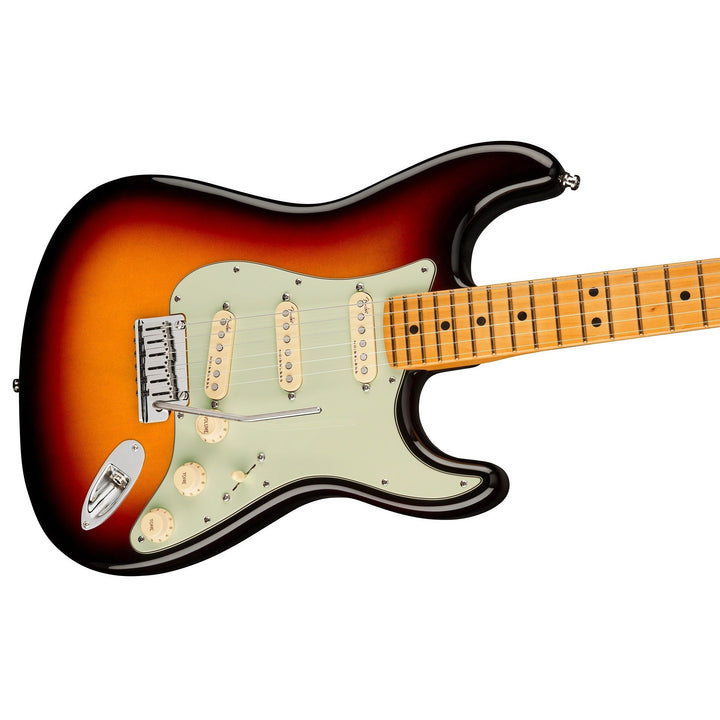 Đàn Guitar Điện Fender American Ultra Stratocaster, Maple Fingerboard, Ultraburst, #0118012712