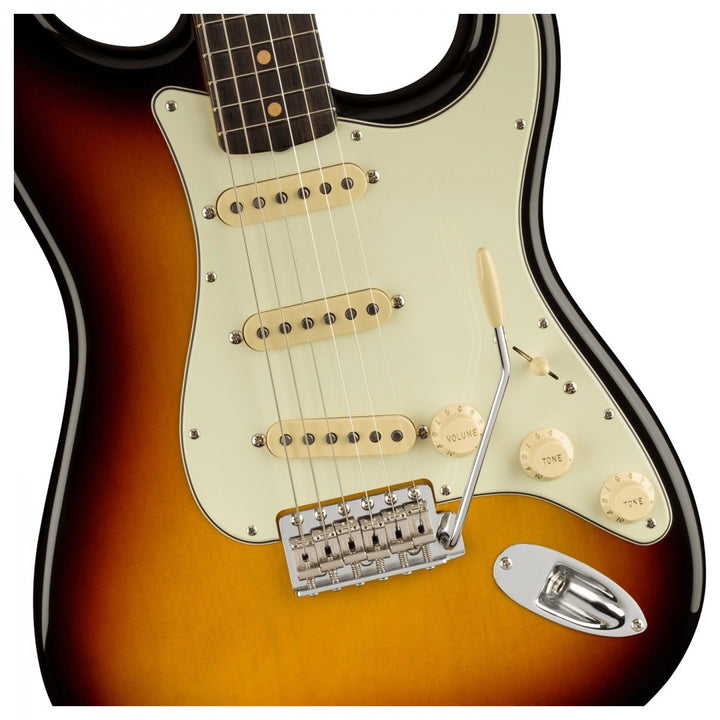 Đàn Guitar Điện Fender American Vintage II 1961 Stratocaster, Slab Rosewood Fingerboard, 3-Color Sunburst, #0110250800