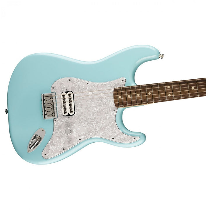 Đàn Guitar Điện Fender Tom DeLonge Stratocaster, Slab Rosewood Fingerboard, Daphne Blue, #0148020304