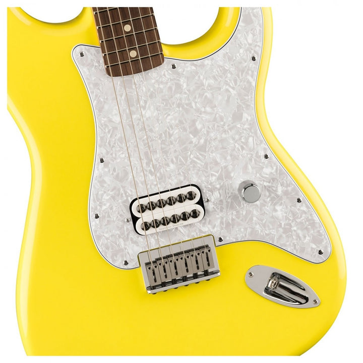 Đàn Guitar Điện Fender Tom DeLonge Stratocaster, Slab Rosewood Fingerboard, Graffiti Yellow, #0148020363