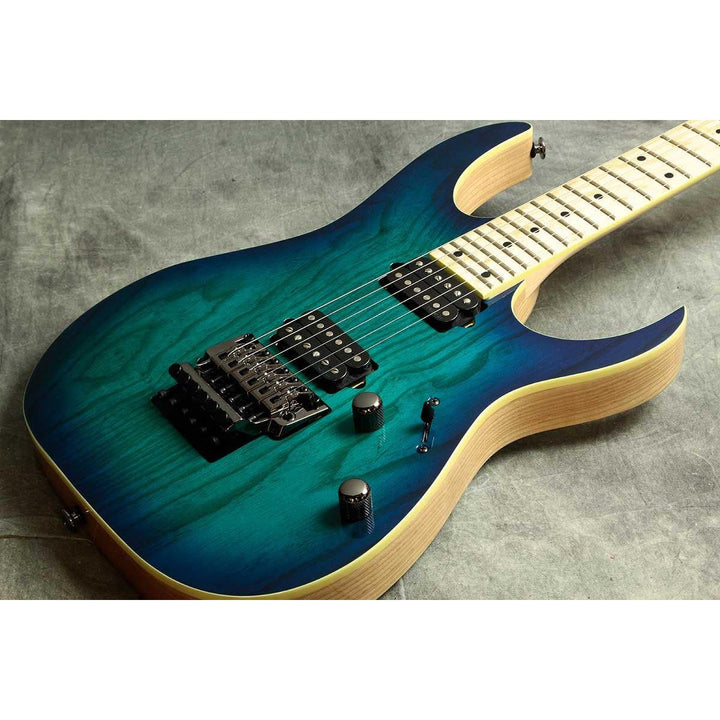 Đàn Guitar Điện Ibanez RG652AHM, HH, Nebula Green Burst w/Case