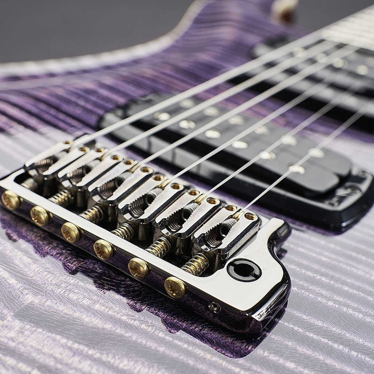 Đàn Guitar Điện PRS Modern Eagle V Wood Library 10 Top Private Stock, Imperial Purple w/Case