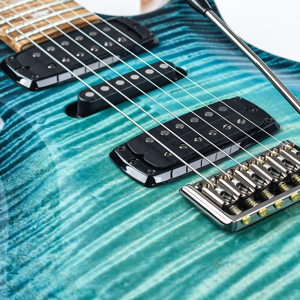 Đàn Guitar Điện PRS Modern Eagle V Wood Library 10 Top Private Stock, Sub Zero Dragons Breath w/Case