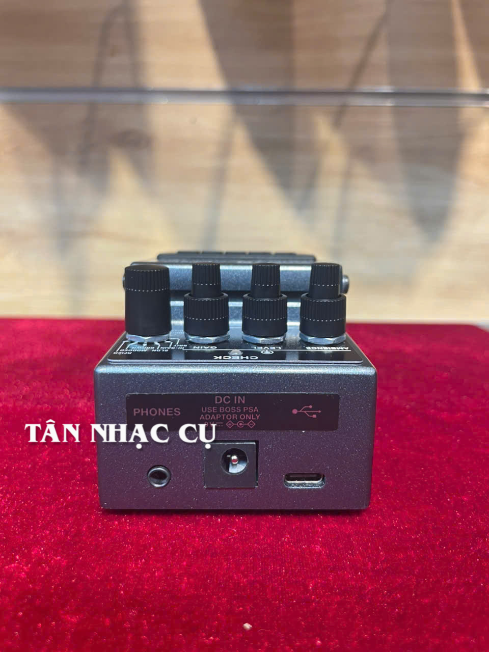 BOSS IR-2 Amp and IR Cabinet Pedal, Digital Pedal