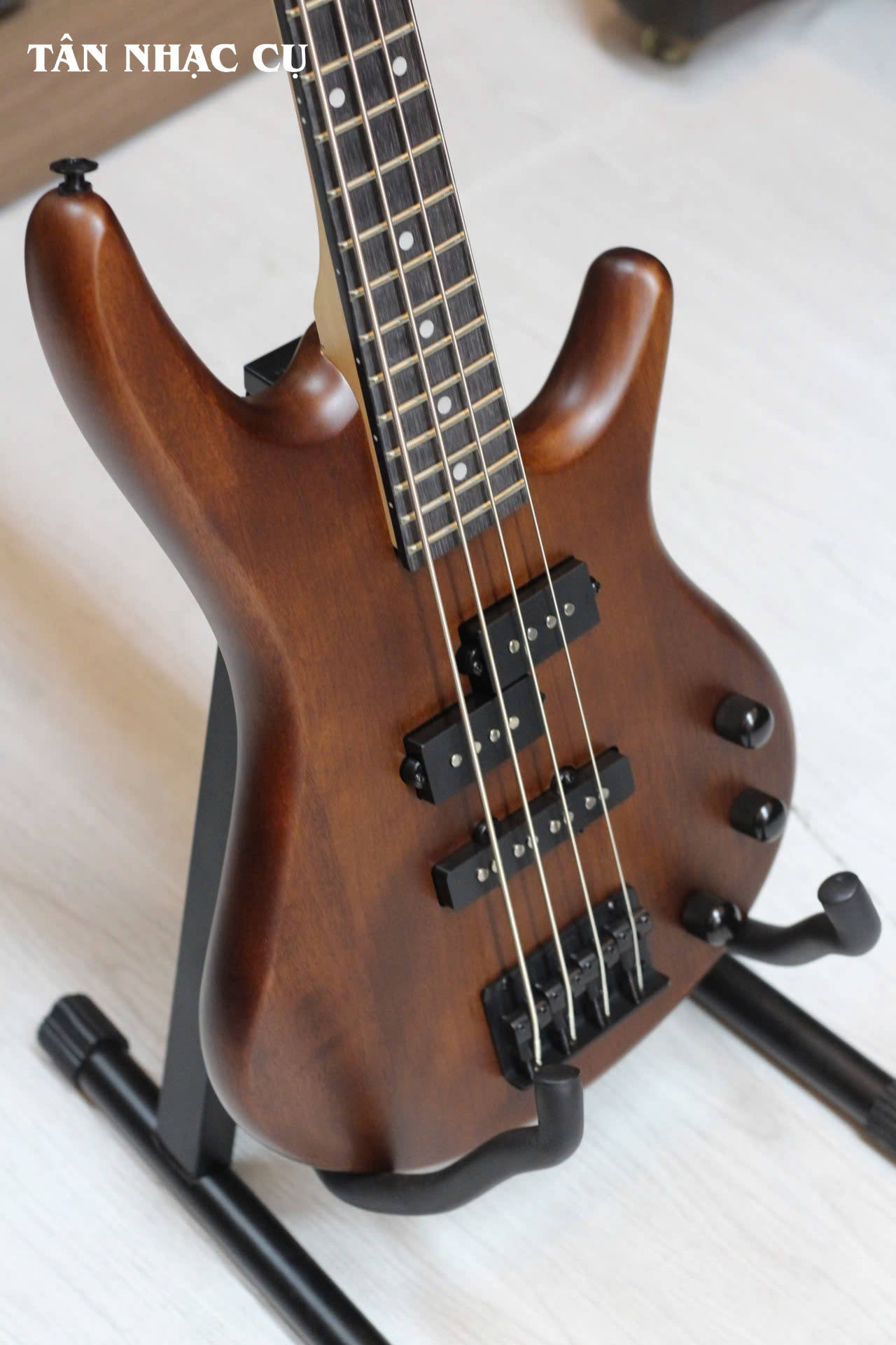 Đàn Guitar Bass Ibanez GSRM20B, Walnut Flat