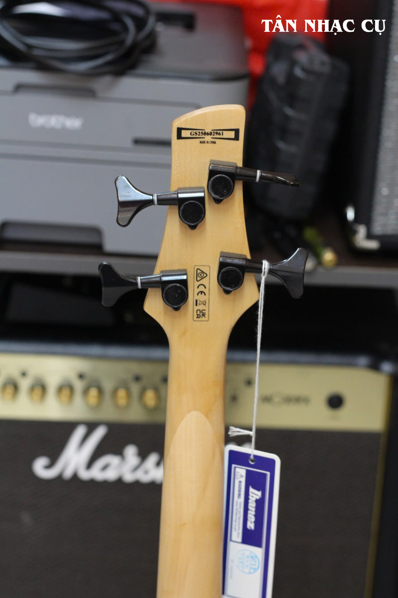 Đàn Guitar Bass Ibanez GSRM20B, Walnut Flat