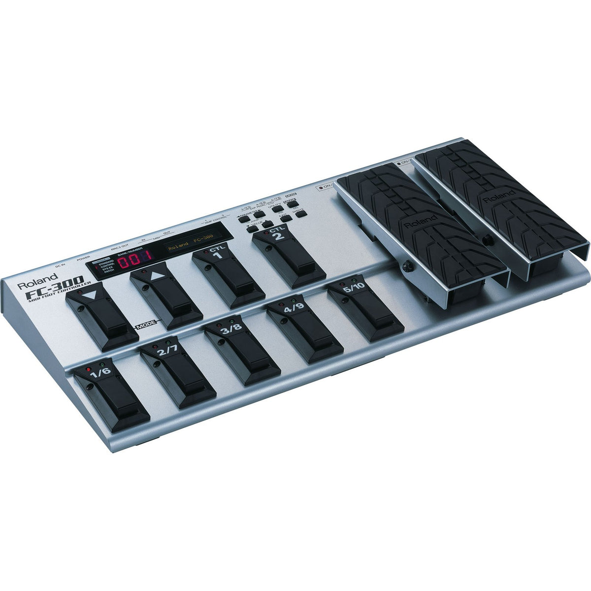 Bộ Điều Khiển MIDI Roland FC-300 – góc nghiêng 3/4 thấy dãy footswitch và 2 pedal