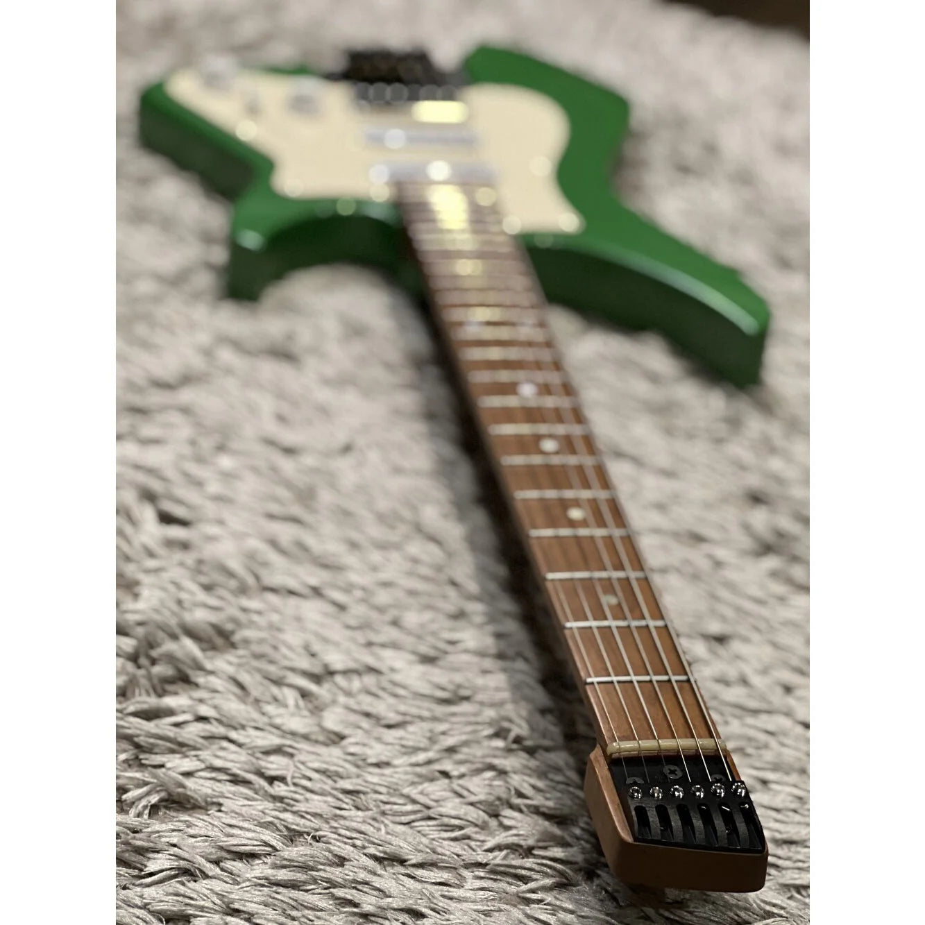 Đàn Guitar Điện Aguda Music Boy Pro HSS Maple Fingerboard Viridian Green