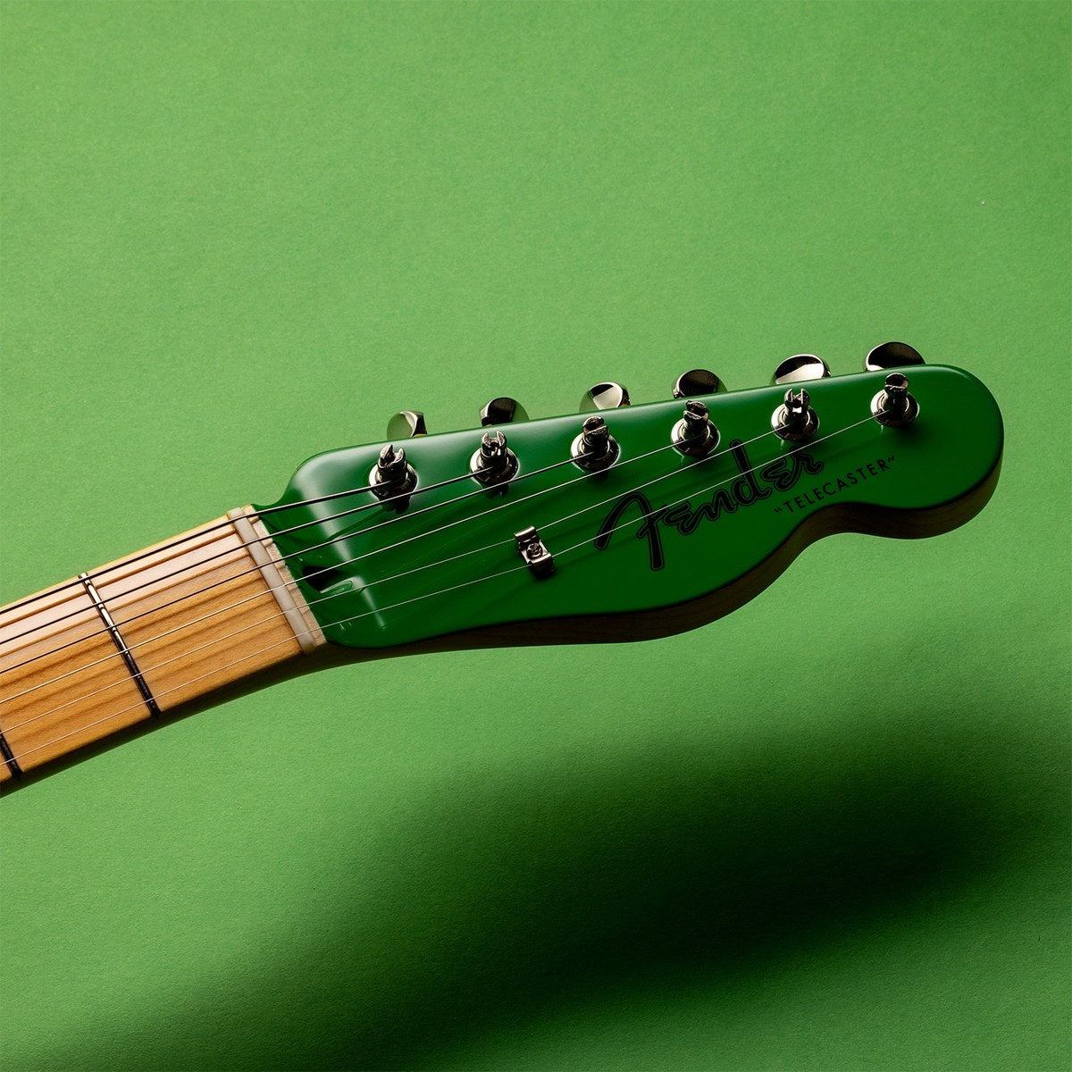 Đầu đàn Fender Pokémon Green Version Telecaster sơn xanh