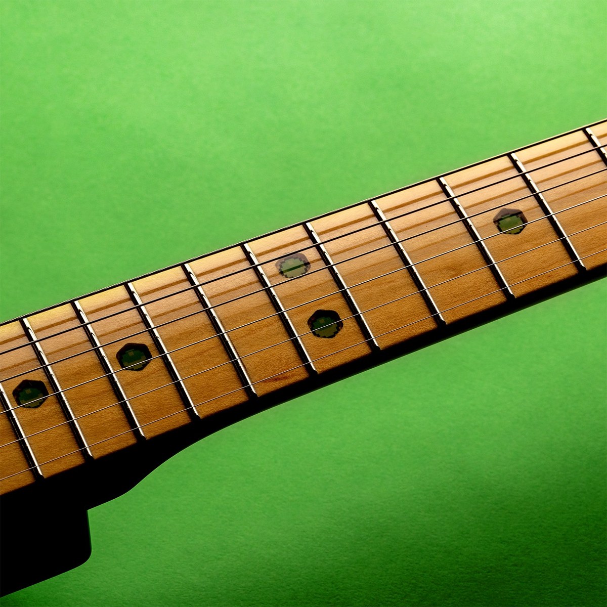 Mặt phím maple Fender Pokémon Green Version Telecaster với chấm phím pixel màu xanh