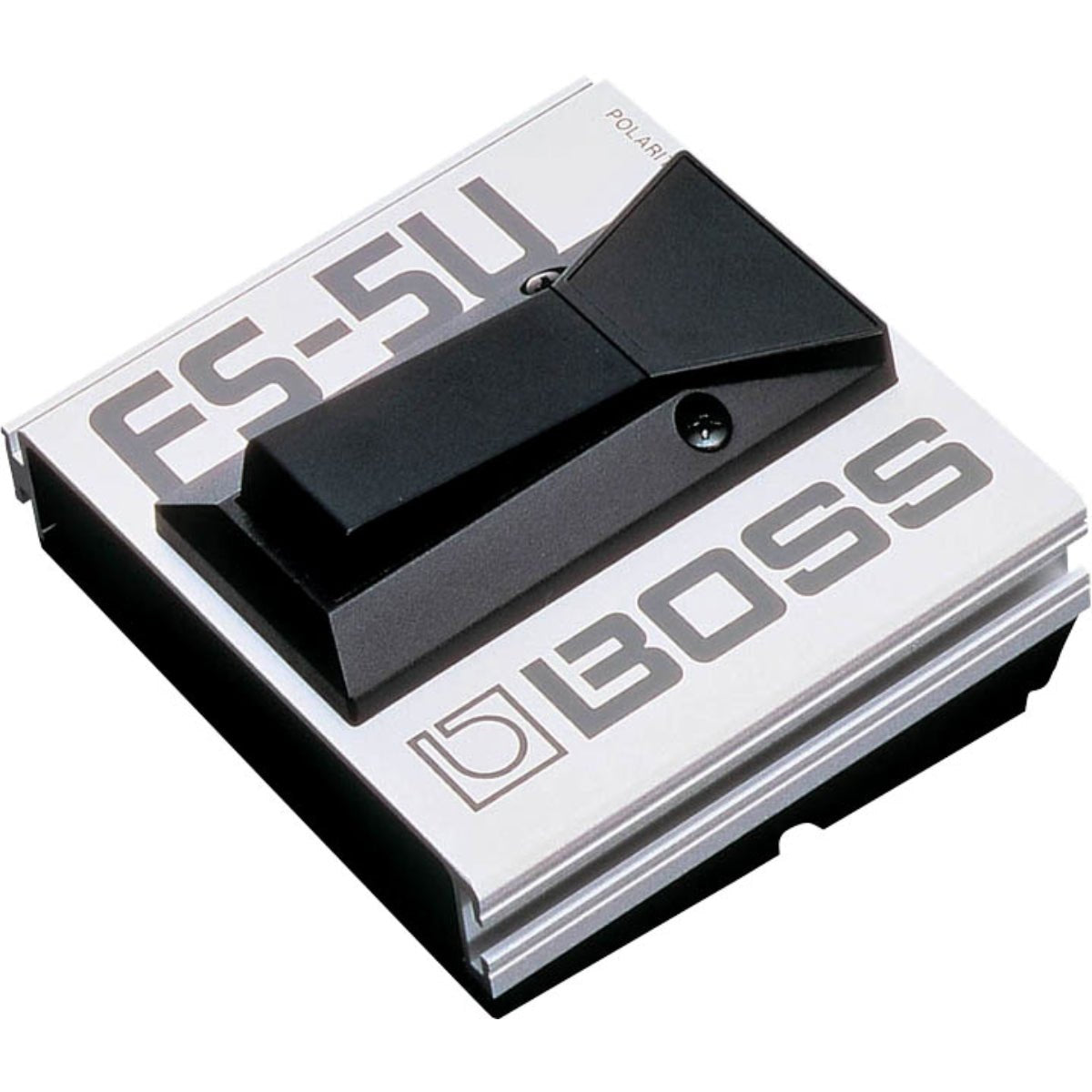 Footswitch BOSS FS-5U – góc nghiêng 3/4, vỏ kim loại bạc, bàn đạp đen, in chữ FS-5U