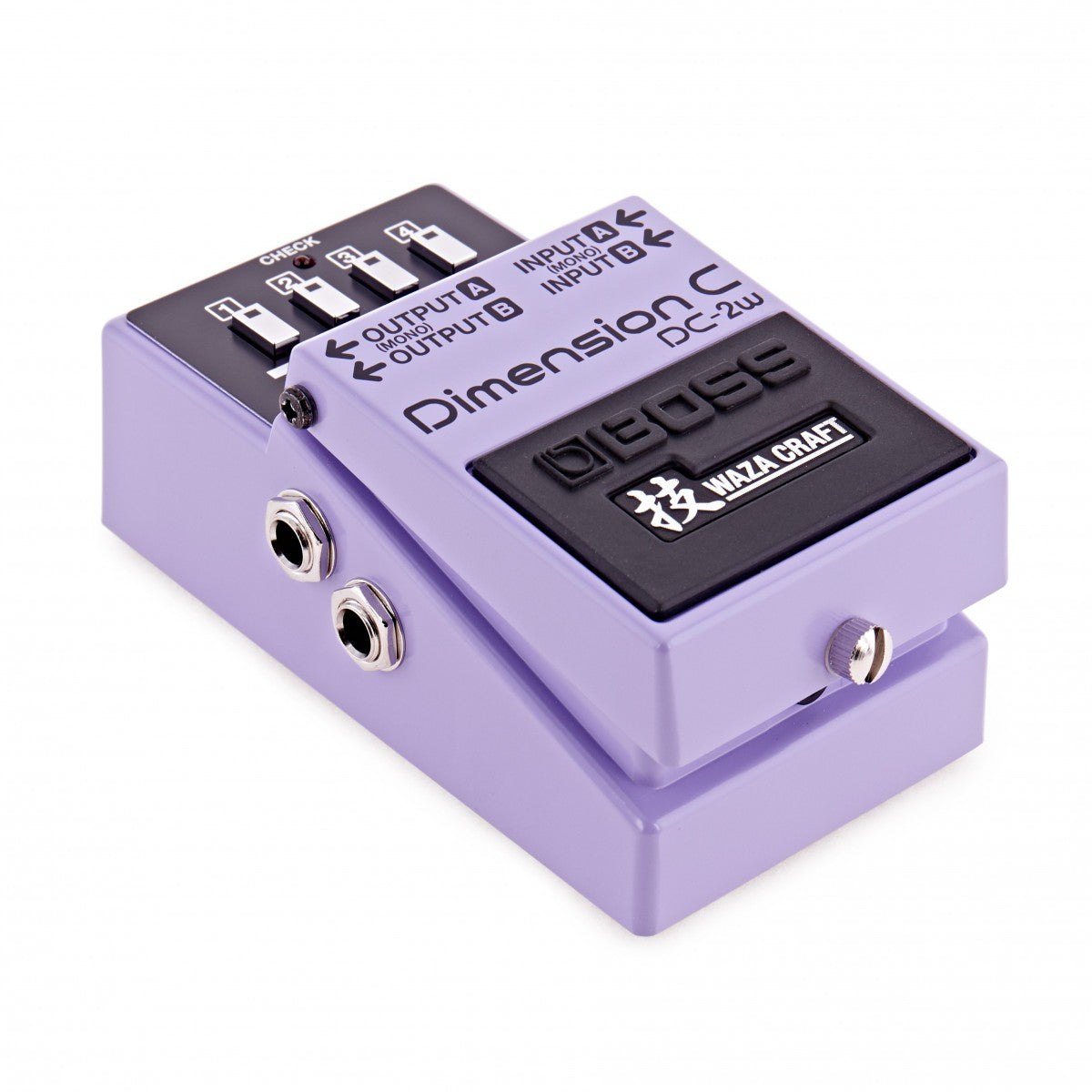 Phơ Chorus BOSS DC-2W Dimension C Waza Craft – góc nghiêng 3/4 bên trái, thấy cổng OUTPUT A/B
