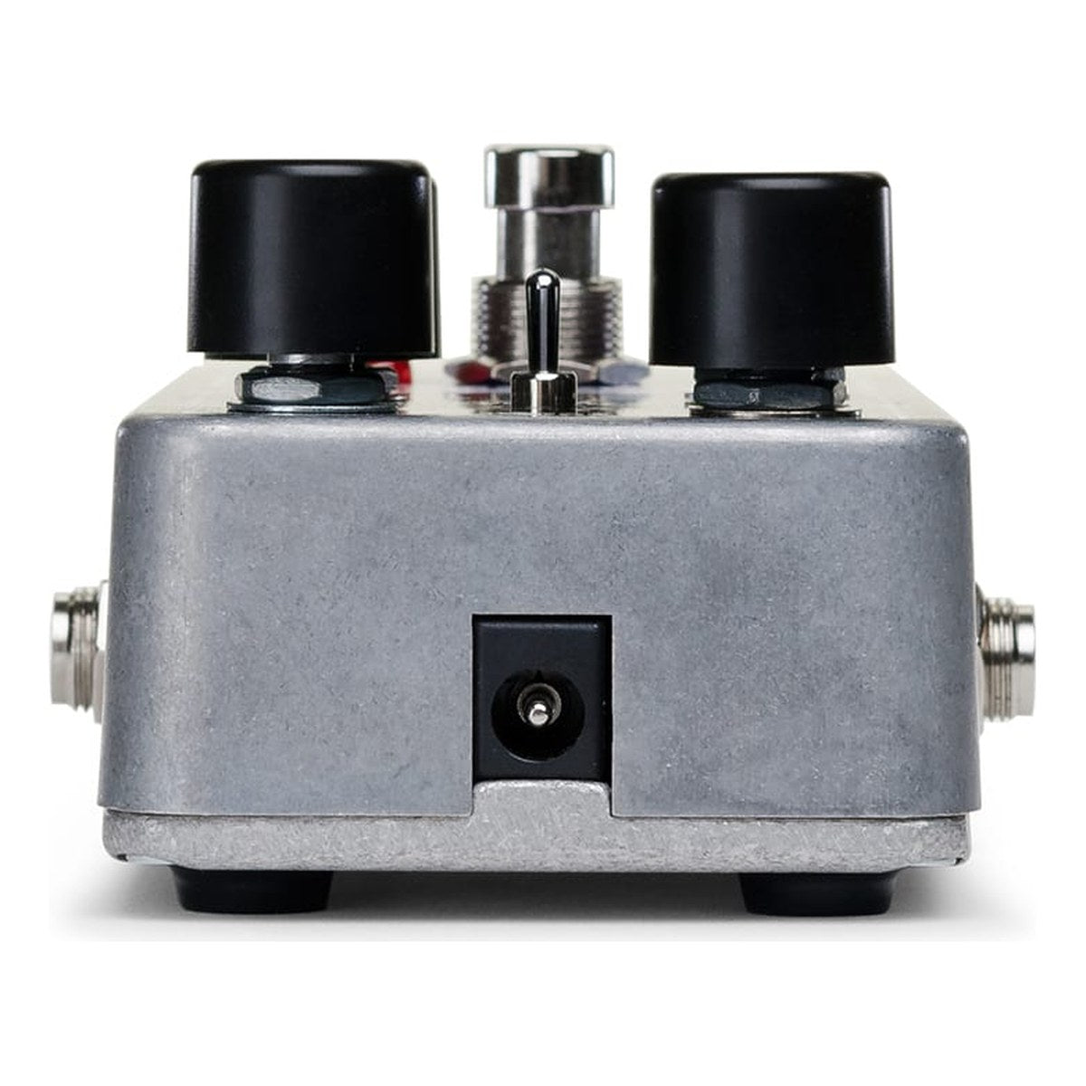Phơ Chorus Electro-Harmonix Bass Clone – Cạnh trên của Bass Clone với jack nguồn 9V