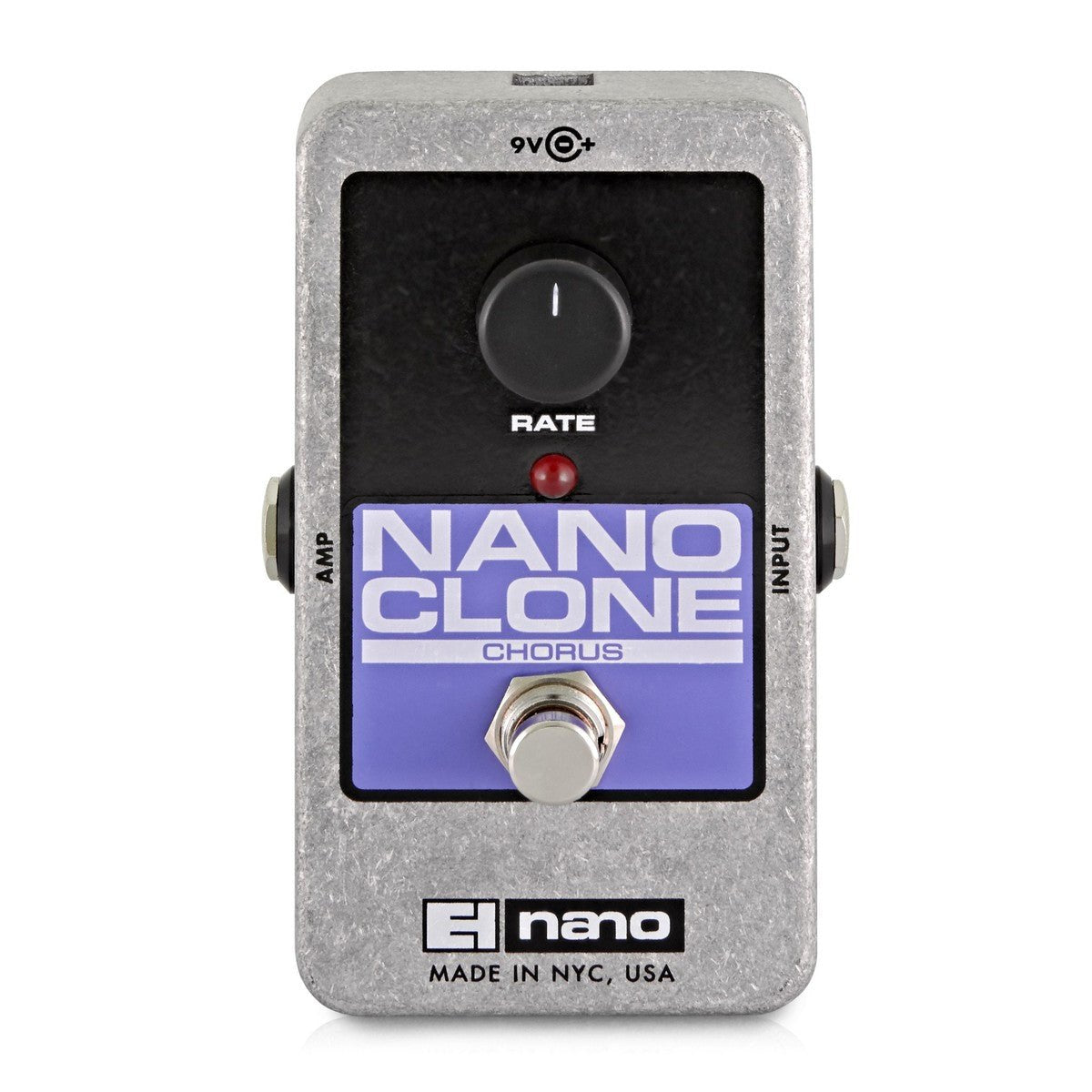 Phơ Chorus Electro-Harmonix Nano Clone – mặt trên với núm RATE, đèn LED và công tắc chân