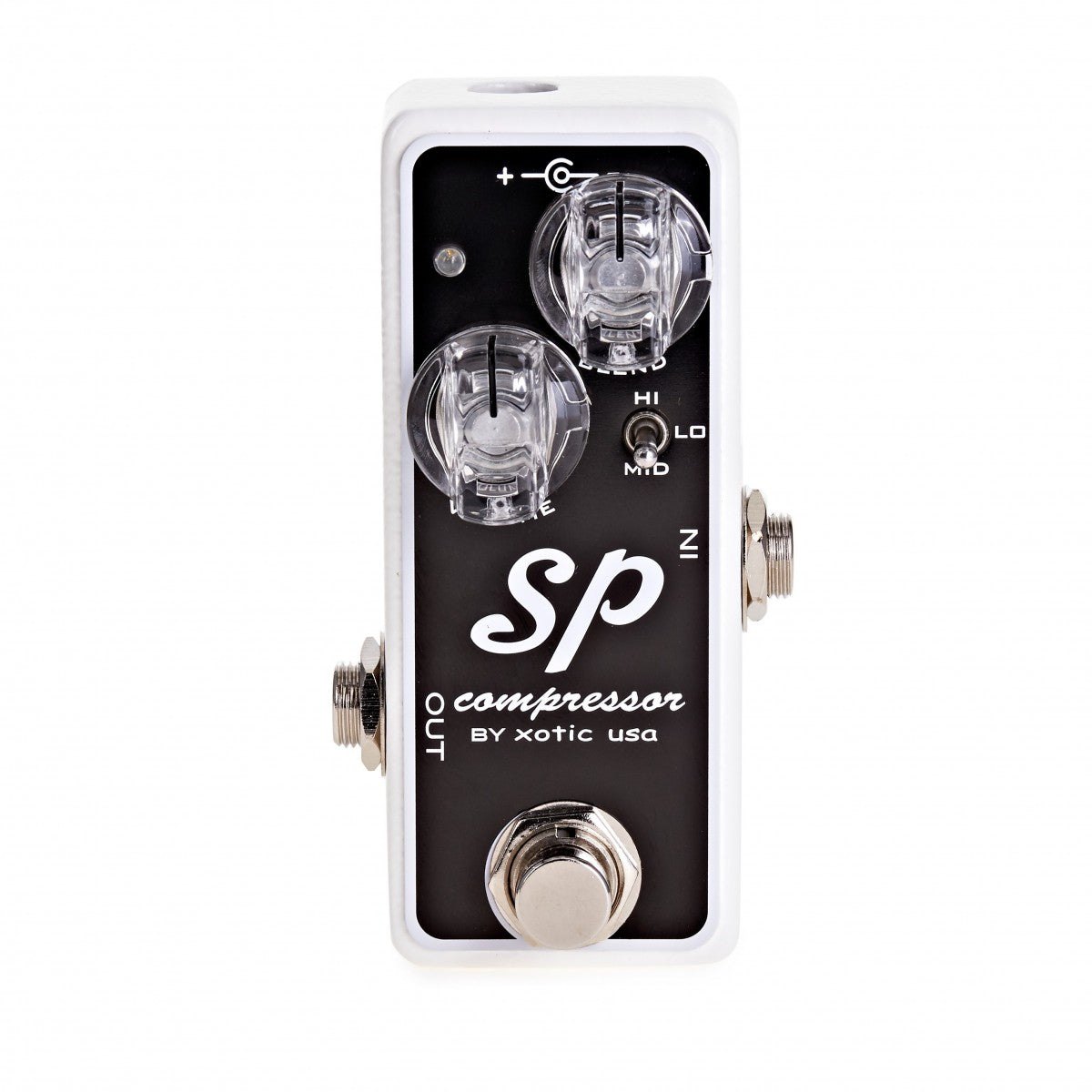 Phơ Compressor Xotic SP – mặt trên với núm VOLUME, BLEND và gạt HI/MID/LO