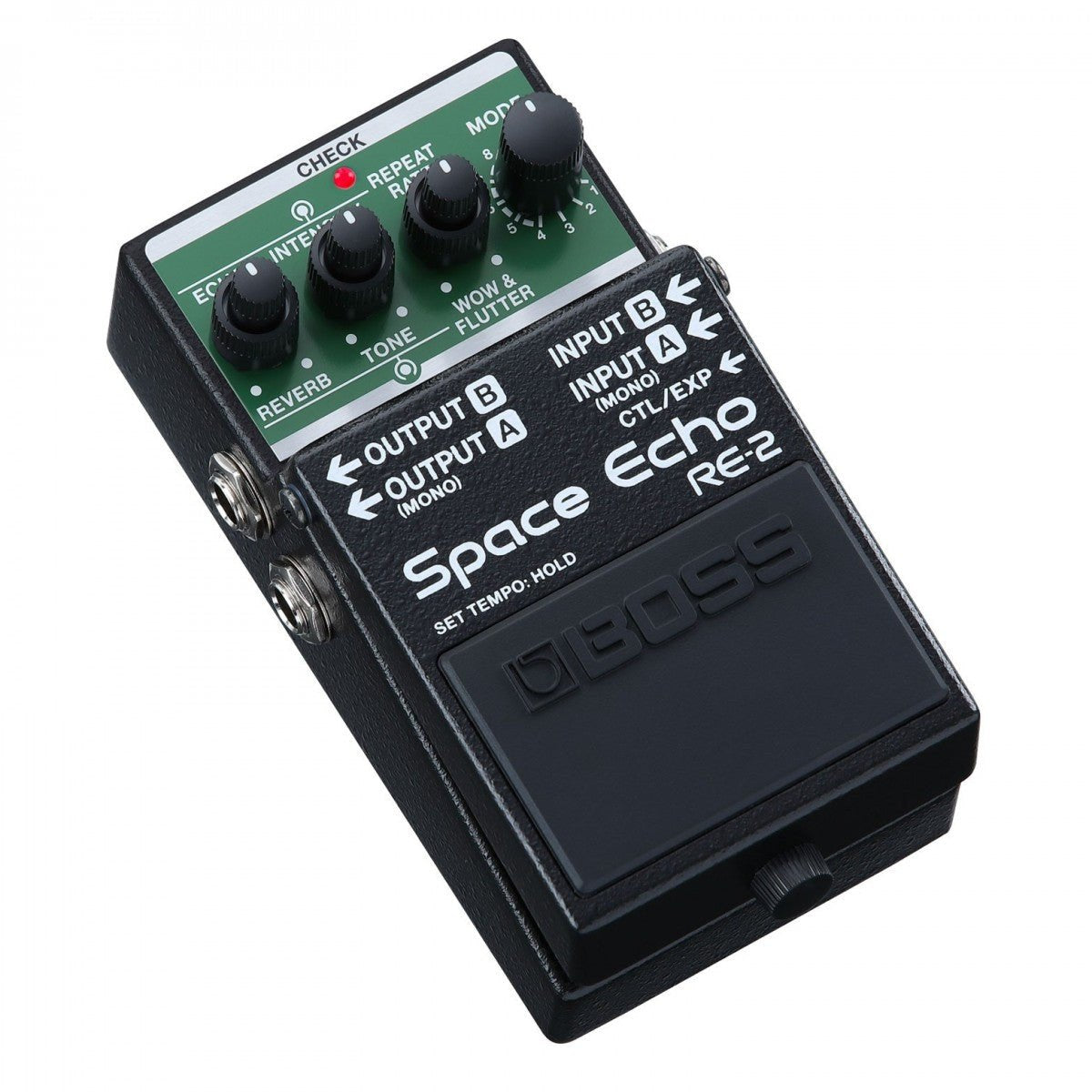 Phơ Delay BOSS RE-2 Space Echo – nhìn nghiêng bên trái, thấy cổng OUTPUT A/B và nắp đạp màu đen