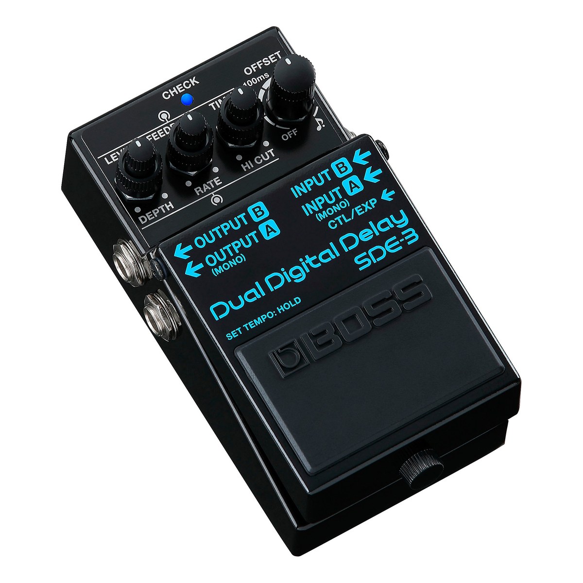 BOSS SDE-3 nhìn nghiêng thấp bên trái, thấy jack OUTPUT A (MONO) và OUTPUT B